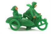Motorradfahrer mit Beiwagen, grün