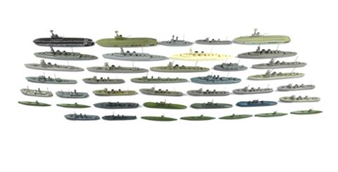Konvolut 40 Kriegsschiffe