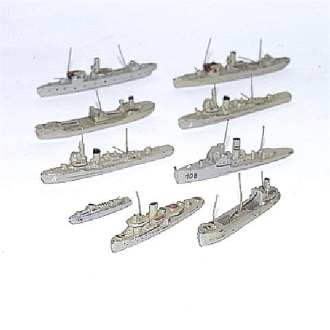 Konvolut 9 kleine Kriegsschiffe (Vorkrieg)
