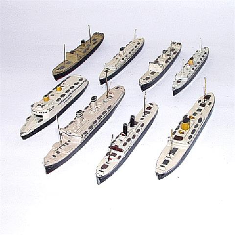 Konvolut 8 Zivilschiffe (Nachkrieg)