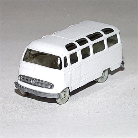 Alter Kleinbus L 319, weiß