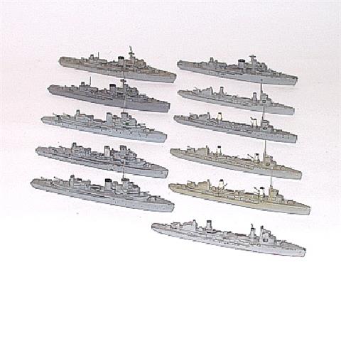 Konvolut 11 Artillerie-Schulschiffe