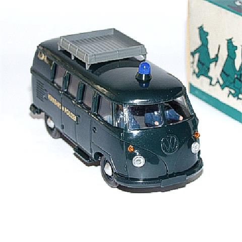 VW-Bus Polizei, schwarzgrün (im Ork)
