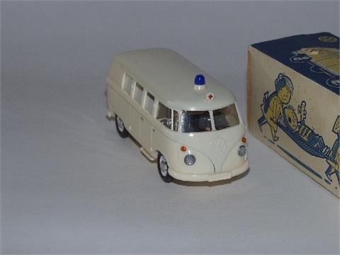 VW Krankenwagen verglast (im Ork)