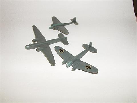 Konvolut 1+2 Heinkel-Flugzeuge