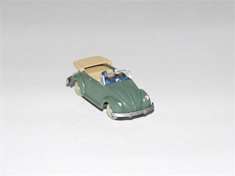 VW Käfer Cabrio mit Hörnern, d'resedagrün