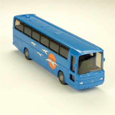 Reisebus MB 0 303, himmelblau