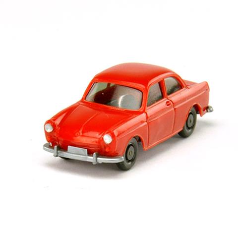 VW 1500 Stufenheck, rot