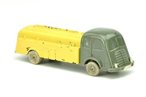 Tankwagen Fiat, betongrau/lackiert (Standard)