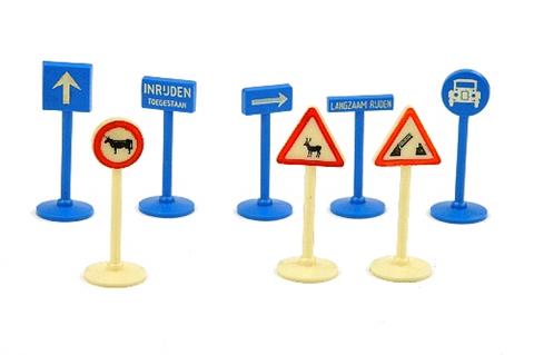 Konvolut 8 niederländische Verkehrszeichen
