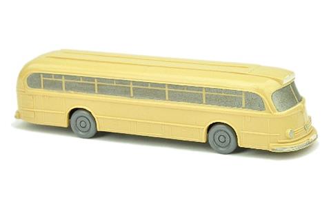 Omnibus Mercedes O 6600, beige