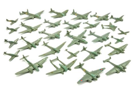 Konvolut 28 Flugzeuge (2.Wahl)