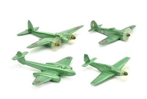 Konvolut 4 Flugzeuge (grünmetallic)