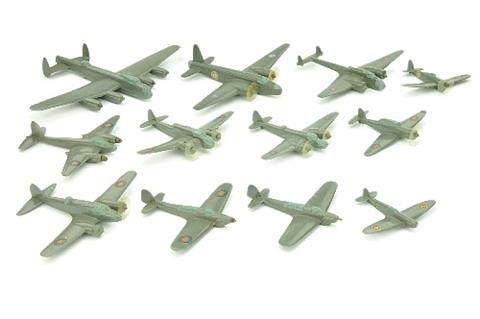 Konvolut 12 englische Flugzeuge (Vorkrieg)
