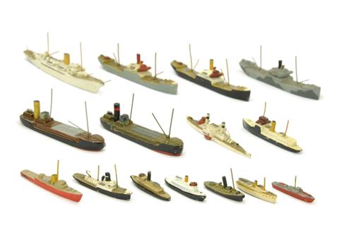 Konvolut 15 kleine Zivilschiffe (Vorkrieg)