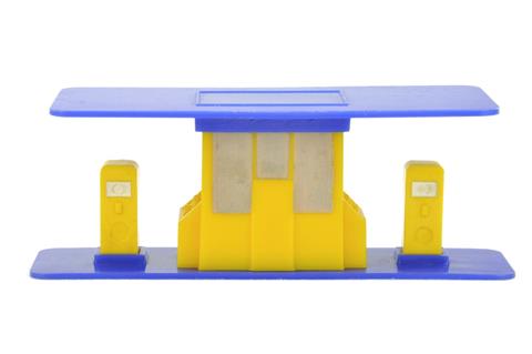 Große Tankstelle (alt), gelb/ultramarin