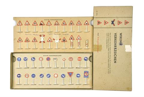 40 Verkehrszeichen (Typ 2, im Sortimentskarton)