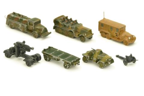 Konvolut 7 Wehrmachtsmodelle (1:200)