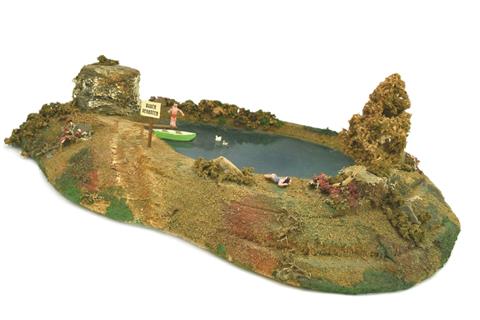 Preiser - (1001) Landschaft mit kleinem See