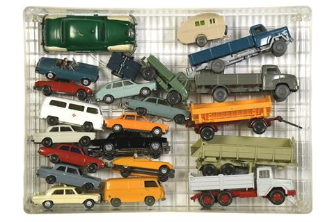 Konvolut 21+1 Fahrzeuge der 1960er/70er Jahre